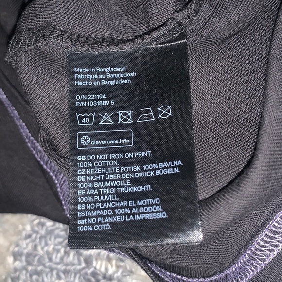 H&M THE LAZY DAZE crop top. - Picture 4 of 4